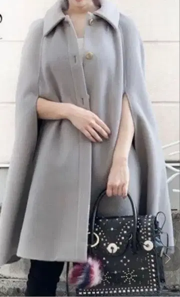 GRACE CLASS 그레이스 클래스 리버 케이프 코트 36