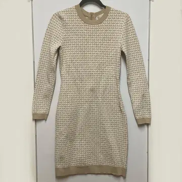 마이클코어스 로고 올 패턴 니트 원피스 긴팔 브라운 무릎 기장 S