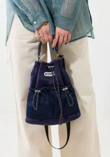 하자품 OUTDOORPRODUCTS x 프릭스스토어 종이상자 복대