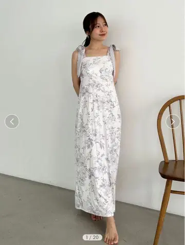 [ 반값 ] [ 중고 ] 스나이델 홈 숄더 리본 컷 원피스