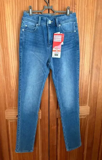 새상품 스키니 데님 팬츠 64 사이즈 시마무라 크로시 파이버 히트 벨로아