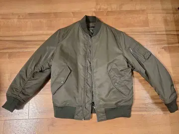 MA-1 자켓 올리브 그린