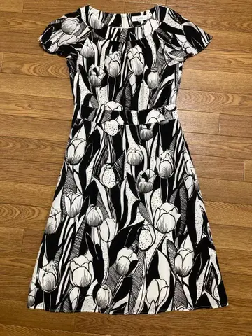 새상품급 SCAPA 튤립 패턴 반팔 원피스