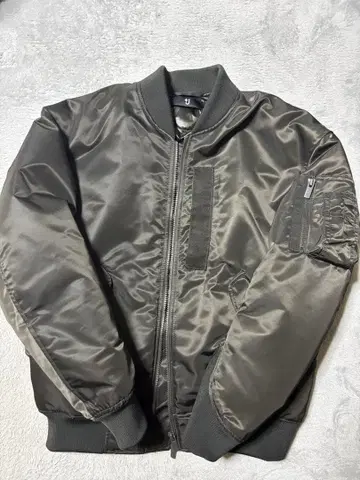 [ 새상품급 ] 유니클로 질 샌더 MA-1 다운 자켓 사이즈 S