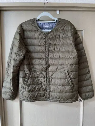 [ OMNES ] 이너 다운 노카라 자켓 M 사이즈 카키