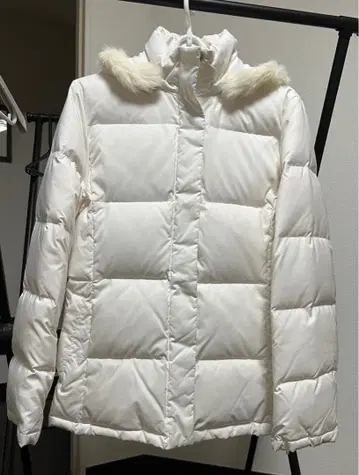 LISSEO 화이트 다운 자켓 11호 (약간 작음) 후드 부착