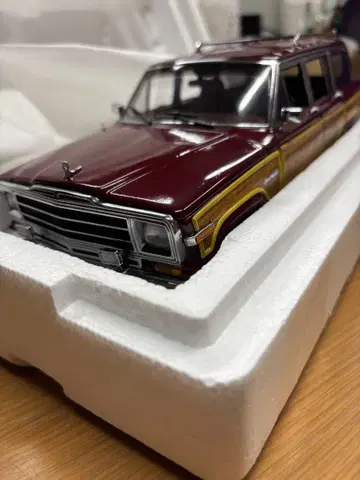 지프 그랜드 와고니어 1/18