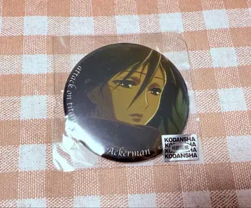 진격의 거인 미카사 아쿠아 마린 회장 한정판 가챠 캔뱃지