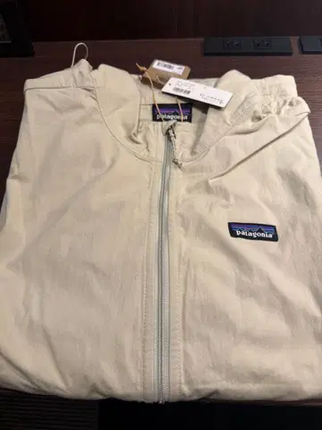 Patagonia 베이지 나일론 자켓