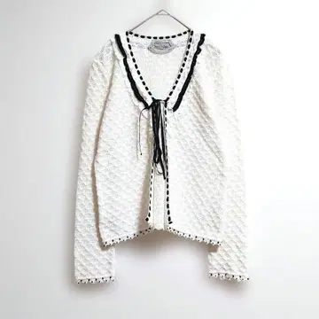 b 마렌담 레이스 와플 리본 비즈 가디건 페미닌 화이트