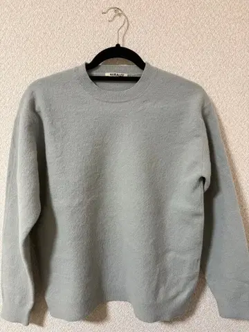 AURALEE 100% 울 스웨터