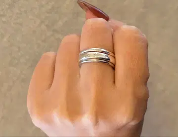 아쉬페프랑스 실버 컬러 스퀘어 컷 스톤 3연 반지 약 13호