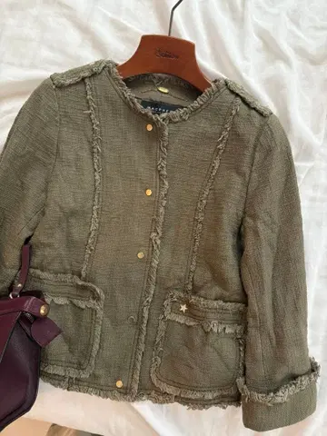 1시즌 착용 투모로우랜드 macphee 자켓