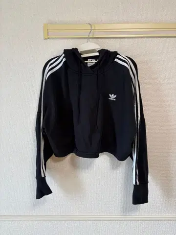 adidas 크롭 후드티 블랙