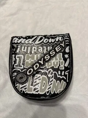 ODYSSEY 퍼터용 골프헤드커버 블랙/화이트