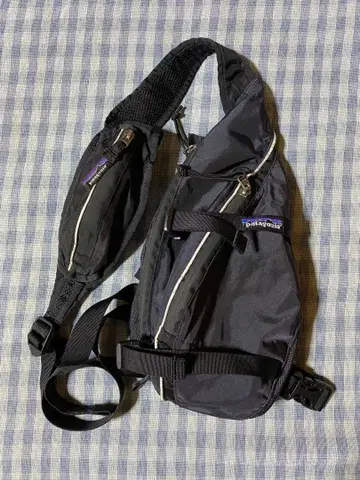 00s 파타고니아 아톰 슬링 숄더 새상품급 단종 48255