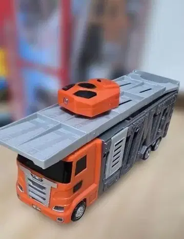 토미카 대회전 발사 리모컨 빅 캐리어카