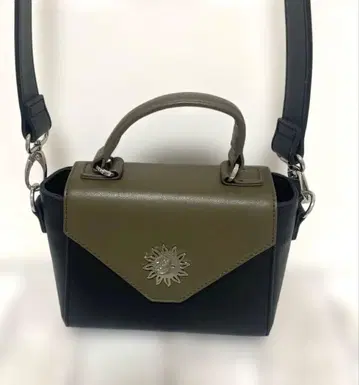 EVRIS 바이컬러 미니 숄더백 올리브 & 블랙