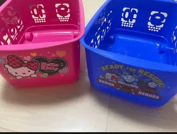 헬로키티와 토마스 수납 바스켓 캐스터 포함 장난감 상자