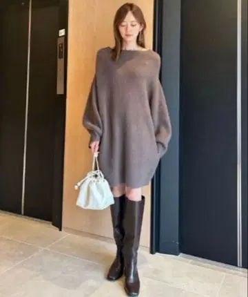 FRAY I.D 오프숄더 니트 미니 원피스