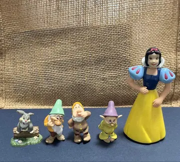 백설공주 캐릭터 피규어 세트