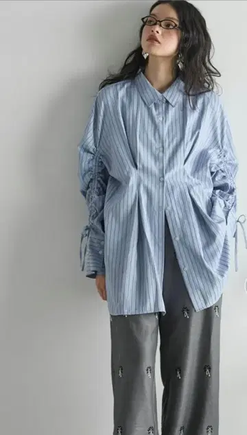 THE YOn 자이온 드로우 스트링 슬리브 허리 턱 셔츠