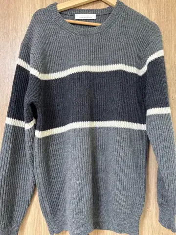 그린 라벨 릴랙싱 그레이 보더 니트