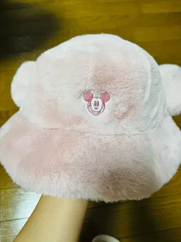 미키 디자인의 핑크 모자