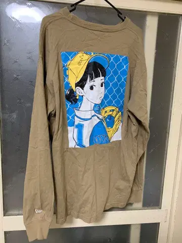 프린트 T셔츠 베이지/ overprint