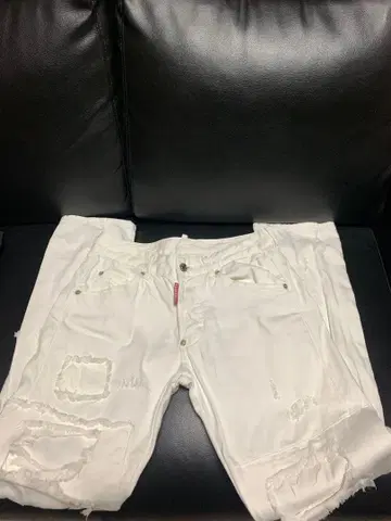 DSQUARED2 화이트 데미지 데님 팬츠