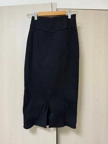 껌 스트레치 타이트 스커트 royal party