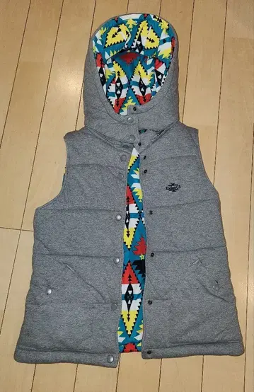 로데오 크라운즈 리버서블 다운 베스트