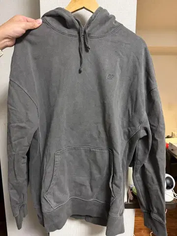 SATURDAYS NEW YORK CITY 그레이 후드티