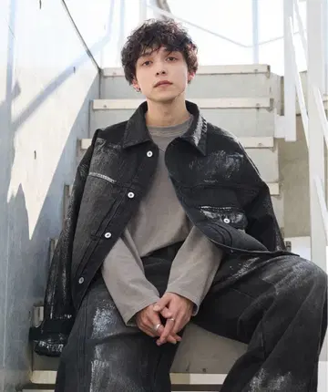 [ Spielio ] 빈티지풍 호일 프린트 데님 자켓