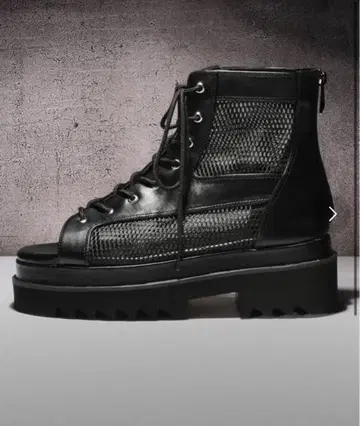 HARE 샤크 밑창 메쉬 부츠