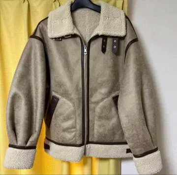 SLY 오버 사이즈 B3 보아 자켓 베이지