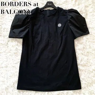 미사용급 보더스 앳 발코니 상의 퍼프 슬리브 로고 자수 블랙