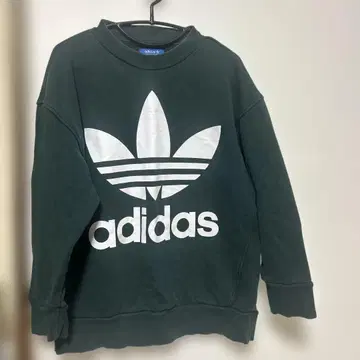 adidas 다크 그린 로고 스웨트 셔츠