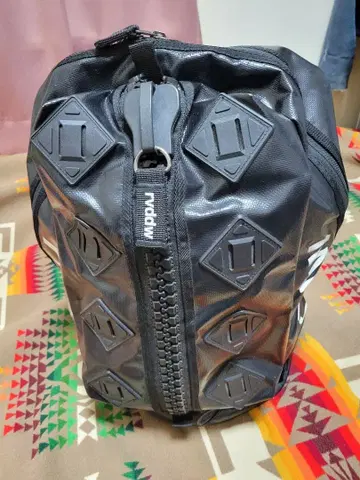 새상품급 rvddw 리버설 reversal 방수 백팩