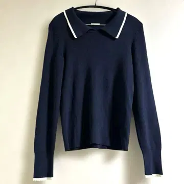 GU 네이비 옷깃 스웨터 L 양호 한정 상품 선착순