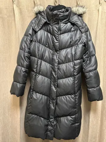 유니클로 프리미엄 다운 코트 L 사이즈