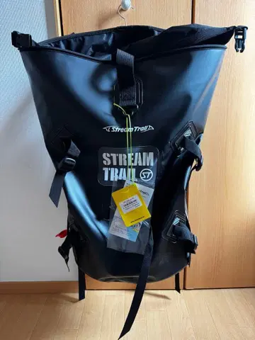 STREAMTRAIL DRY TANK 60L-D2
