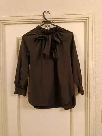 스트로베리 필드 보타이 리본 블라우스