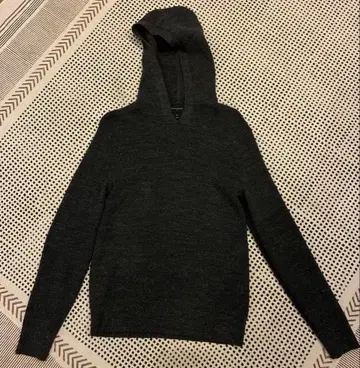 [ 새상품급 ] BANANA REPUBLIC 후드 부착 후드티 S