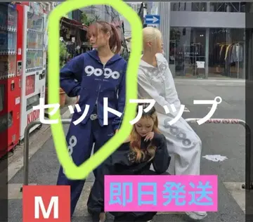 완판템 9090 girl OG Logo Glitter Zip Hoodie