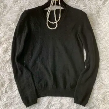 DRESSTERIOR 캐시미어 100% V넥 니트 스웨터