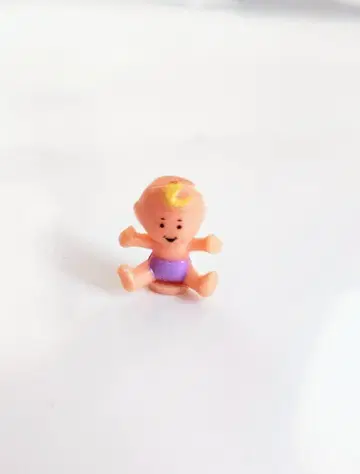 폴리 포켓 드레싱 테이블 아기