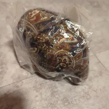 돔돔햄버거 도무조군 후쿠짱 페이즐리 무늬