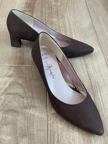 [ 익명 배송 ] 긴자 카네마츠 펌프스 LS24B