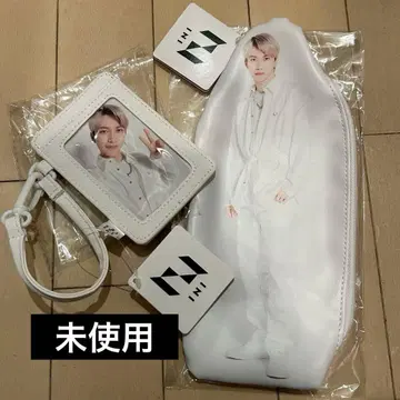 INI 이케자키 리히토 다이컷 파우치 패스 케이스 (브로마이드 포함)